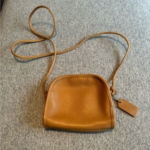 Vintage Coach Abbie crossbody leather bag handbag tan #D6J-9017